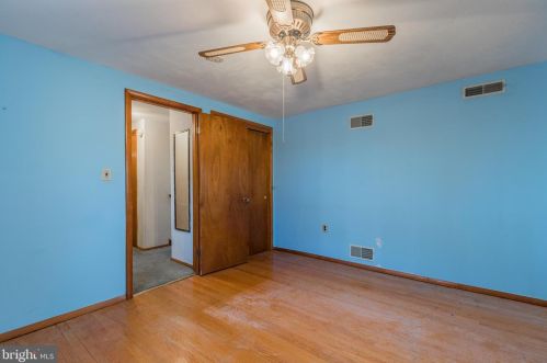 427 Holiday Dr, Aberdeen MD  21001-1813 exterior