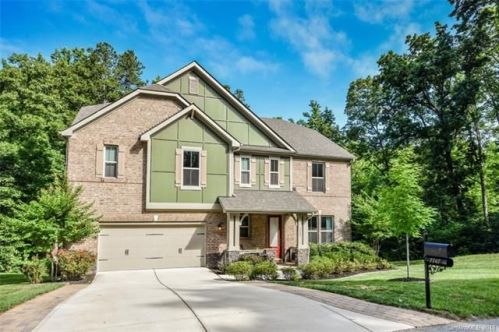 7747 Burning Ridge Dr, Stanley, NC 28164-6853