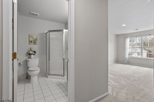 27 Grant Way, Princeton NJ  08540-1667 exterior