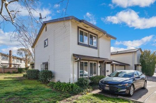 2238 Kingstree Ln, Rancho Cordova, CA 95670-4212