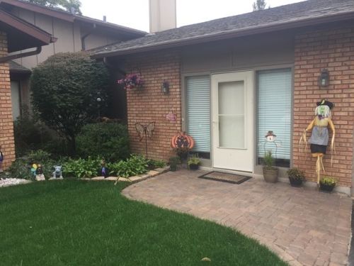 3129 Stonegate Ct, Homewood, IL 60422-1663