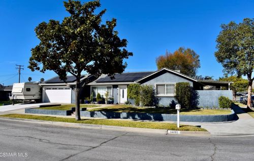 1491 Pinto St, Simi Valley, CA 93065-3317