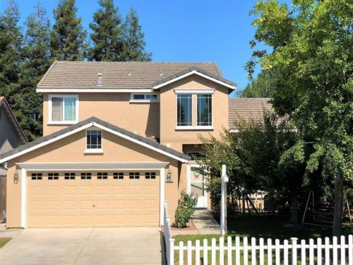 4262 Fosberg Rd, Turlock, CA 95382-0382