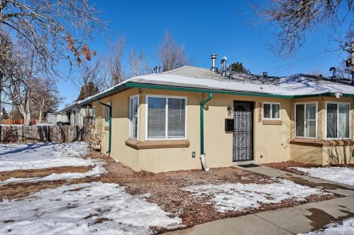 1560 Valentia St, Denver, CO 80220-2124