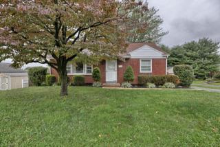 110 Crestmont Ave, Lancaster, PA 17602-2622