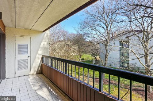 5625 Harpers Farm Rd, Columbia MD  21044-2012 exterior