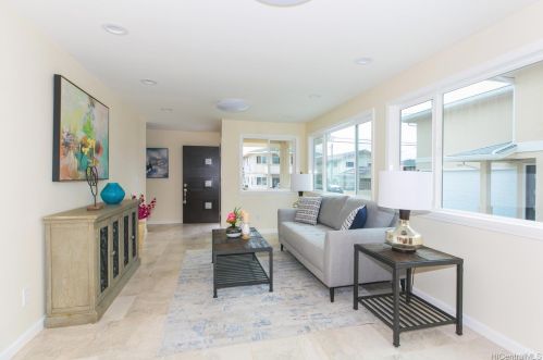 920 19 Ave, Honolulu HI  96816-4605 exterior