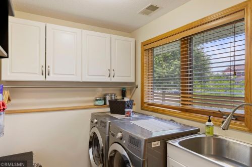 6512 137th St, Saint Paul MN  55124-4625 exterior