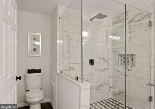 6511 Kansas Ln, Silver Spring MD  20912-4719 exterior