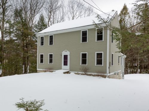 6 Madbury Woods, Dover, NH 03823-7546