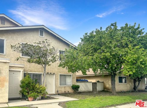 1200 Hull Pl, Oxnard, CA 93030-6626