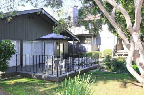 50 Middlefield Rd, Mountain View CA  94043-3802 exterior