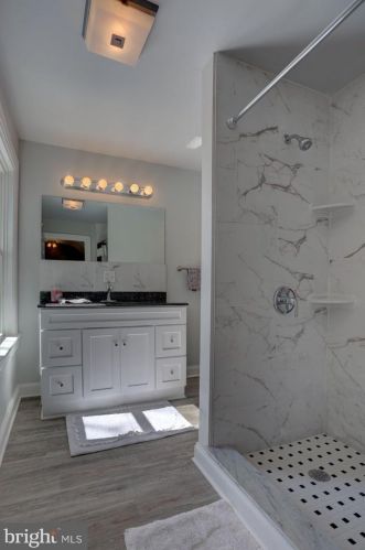 504 Chestnut St, Lancaster PA  17602-3019 exterior