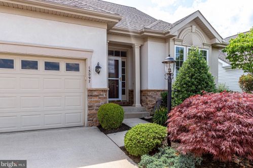 13097 Triple Crown Loop, Gainesville, VA 20155-6646