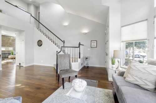 218 Summerwind Dr, Milpitas CA 95035-2416 exterior