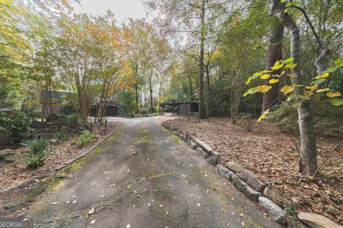 5502 Holland Dr, Columbus, GA 31909-5558