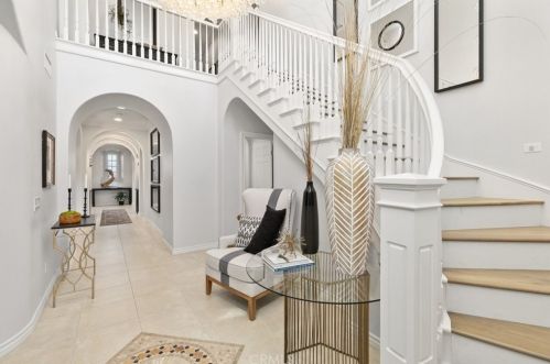 16 Dreamlight, Irvine CA  92603-4258 exterior