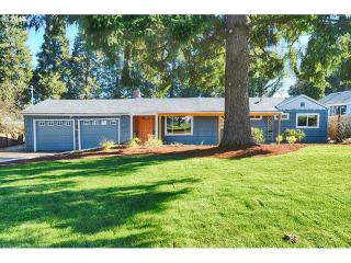 16300 Mckinley Ave, Happy Valley OR  97015-8425 exterior