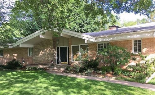 2009 Greenfield Ln, Rockford, IL 61107-1338
