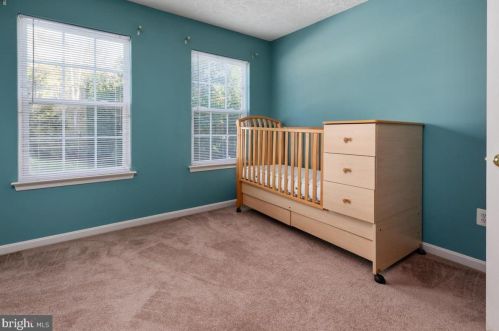 584 Windsong Dr, Aberdeen MD  21001-1835 exterior