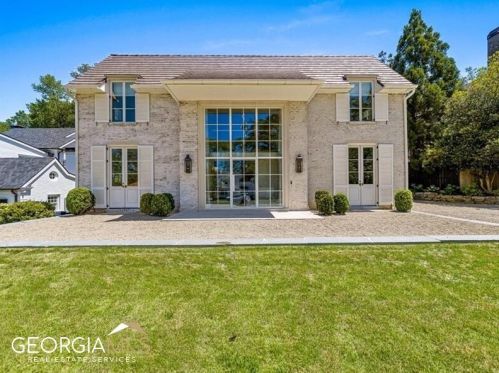 2303 Havenridge Dr, Atlanta GA  30305-4014 exterior