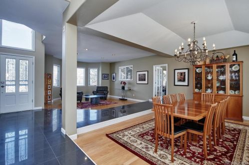 16438 Crestline Pl, Aurora CO 80015-4049 exterior