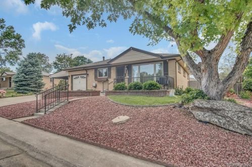 10909 Murray Dr, Denver CO  80233-6008 exterior