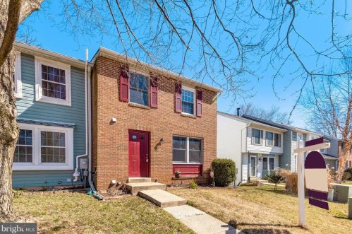 6012 Cedar Wood Dr, Columbia MD  21044-3669 exterior