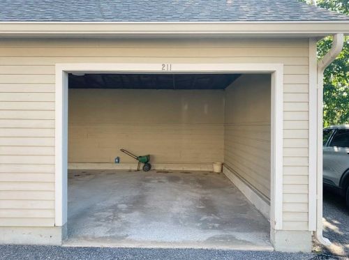 68 Wilson Ave, Torrington CT  06790-6445 exterior