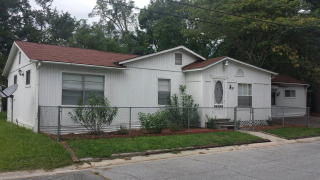 808 Johanna St, Waycross, GA 31503-2425