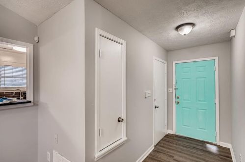 1135 Flat Shoals Rd, Atlanta GA  30349-6413 exterior