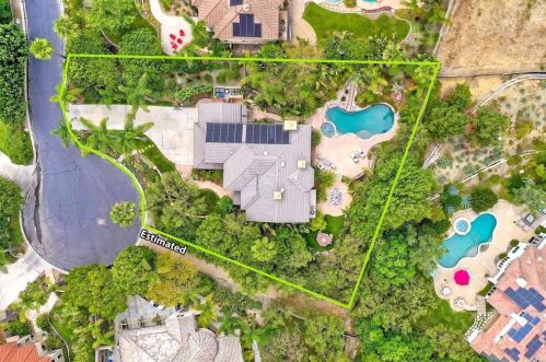 2378 Casa Hermosa Ct, Encinitas, CA 92024-6849