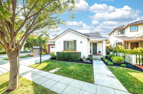401 Colman St, Tracy, CA 95391-1041