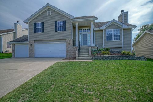 5772 Dusty Ln, South Beloit, IL 61080-9532