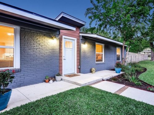 2500 Addison Ave, Austin TX  78757-2313 exterior