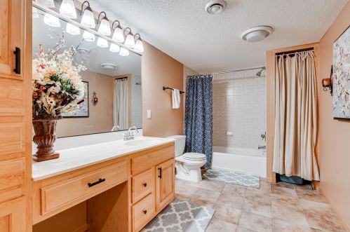 13764 Evergreen Ct, Saint Paul MN  55124-9256 exterior