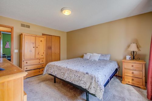 679 Falcon Rdg Rd, Saint Paul MN  55125-1457 exterior