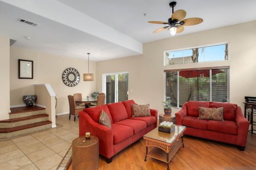 849 Daybreak Pl, Vista, CA 92084-3348