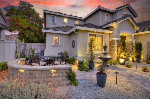 9928 Dove Shell Way, Elk Grove, CA 95757-6283