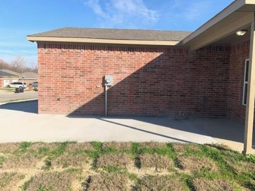 7503 Novella Dr, Fort Worth TX  76134-4318 exterior