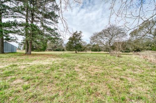 4179 Stokes Rd, Bellvue TX 77418-4139 exterior