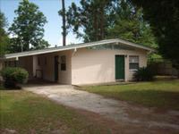 227 Fern Dr, Homeland, GA 31537-3405