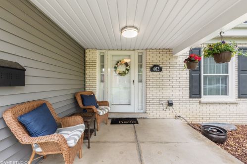 463 Elm St, Palatine, IL 60067-6721