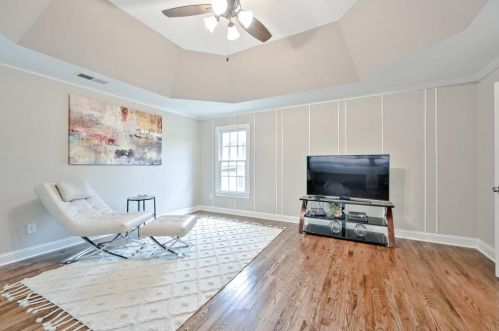 2468 Hughes Ct, Atlanta GA  30331-7896 exterior