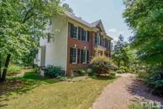329 Chanticlair Dr, Apex, NC 27502-9623