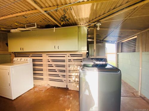 2722 Peter St, Honolulu HI  96816-2016 exterior