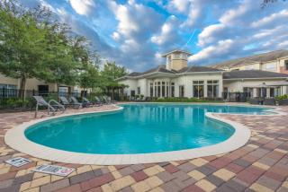 9100 Westheimer Rd, Houston TX  77063-3502 exterior