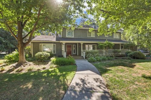 8626 Carey Ct, Stockton, CA 95212-1404