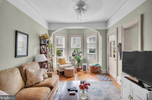 100 Park Ave, Haddonfield NJ 08033-1639 exterior