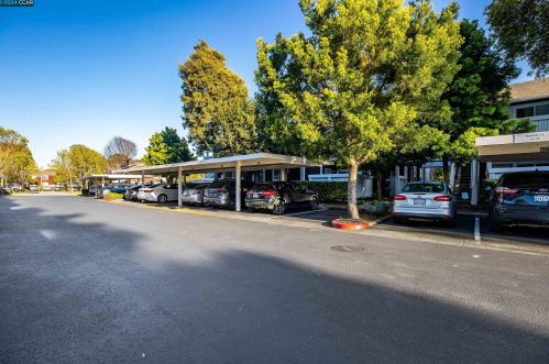 18 Bayside Ct, Richmond CA  94804-7441 exterior